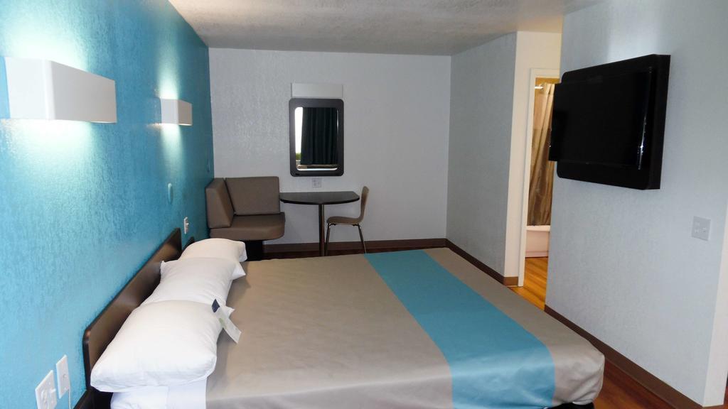 Motel 6-Irving, Tx - Irving Dfw Airport East Экстерьер фото